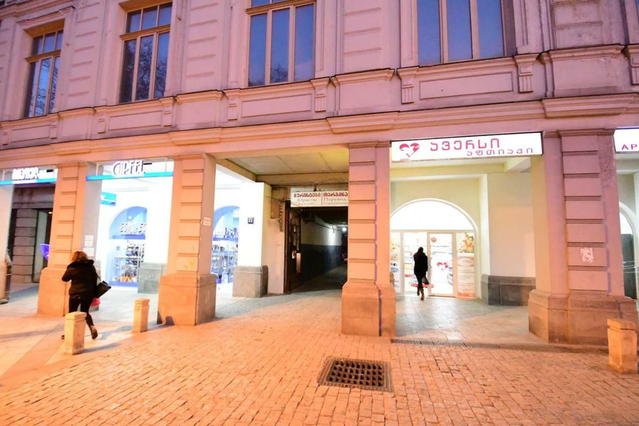 تبليسي Freedom Square Apartment المظهر الخارجي الصورة